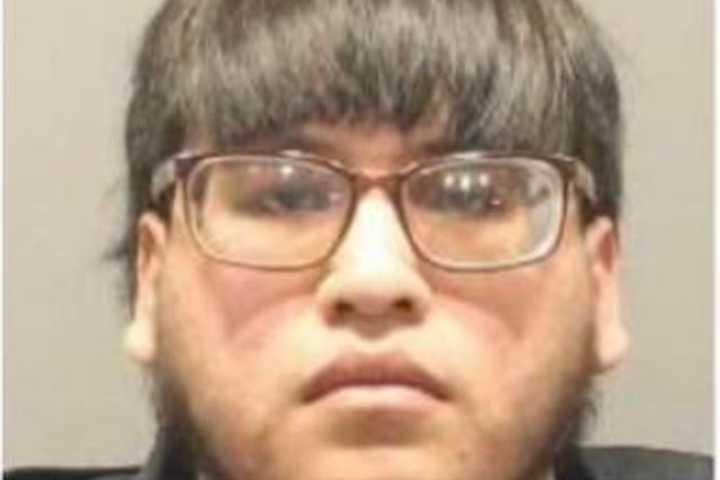 21-Year-Old Caught With Child Sex Videos, Photos, Police Say: Stratford Resident Charged