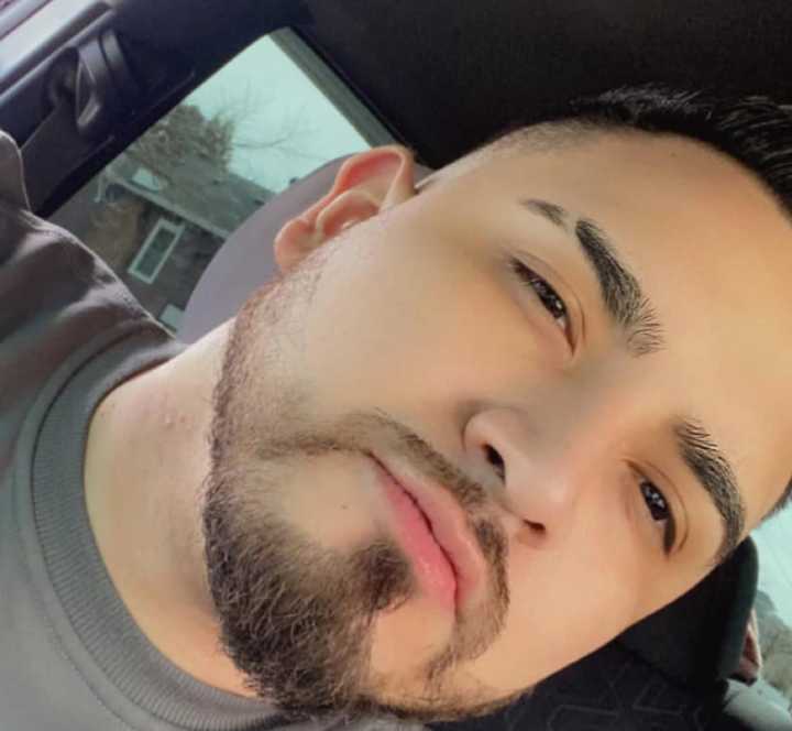 Longtime Hamilton resident and dedicated dad Hever Estuardo Samayoa died Sunday, April 16 at his home aged 26.