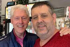 Chappaua's Bill Clinton Stops By Popular Pizzeria