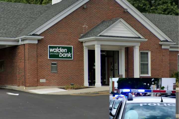 Hudson Valley Bank Robbery Suspect On Run With Cash, Police Say