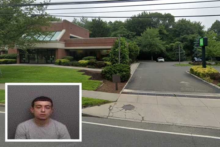 Man Busted In Darien With Stolen IDs, Credit Cards, Police Say