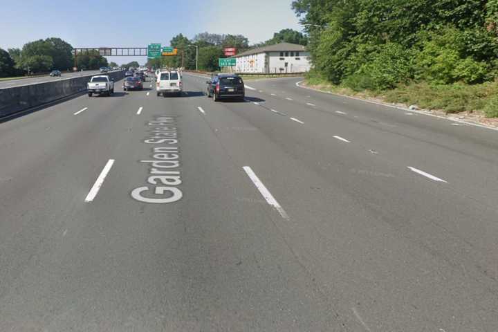 16-Year-Old Newark Teen Fatally Struck On Garden State Parkway: State Police