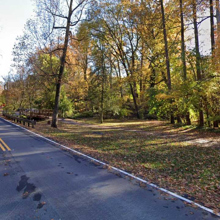 Sligo Creek Parkway