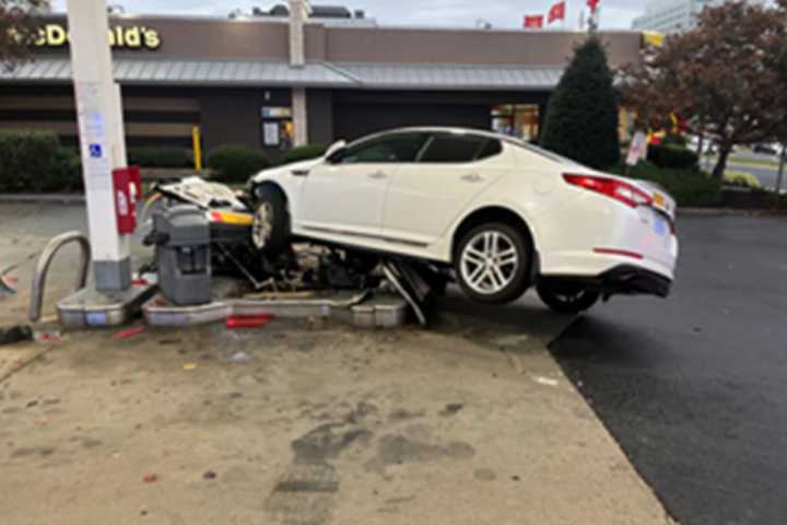 DC Carjacker In Custody After Stealing $2.5K In Merch, Crashing Into VA Gas Station: Police