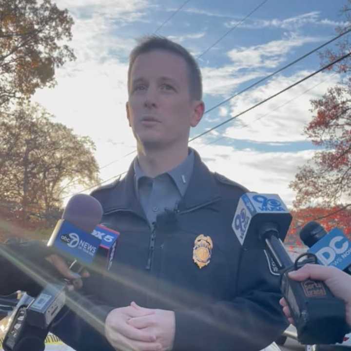 Fairfax County Police Lt. Jim Curry at the scene of the fatal crash.