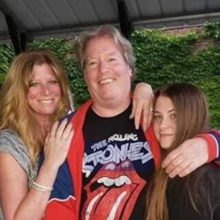 Jack O’Keefe (center) with the daughter, Jessica (right), and his sister, Gail.&nbsp;