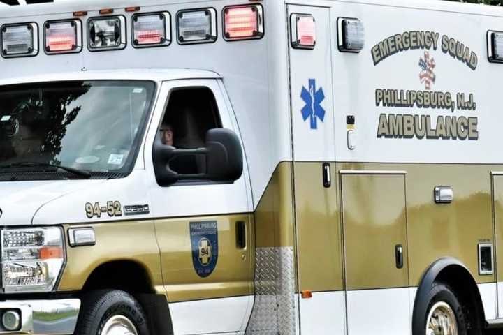 Bus Transporting Phillipsburg Elementary Students Struck By Vehicle On Route 22