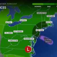 <p>AccuWeather is predicting it will be wet in the DMV region this weekend.
  
</p>