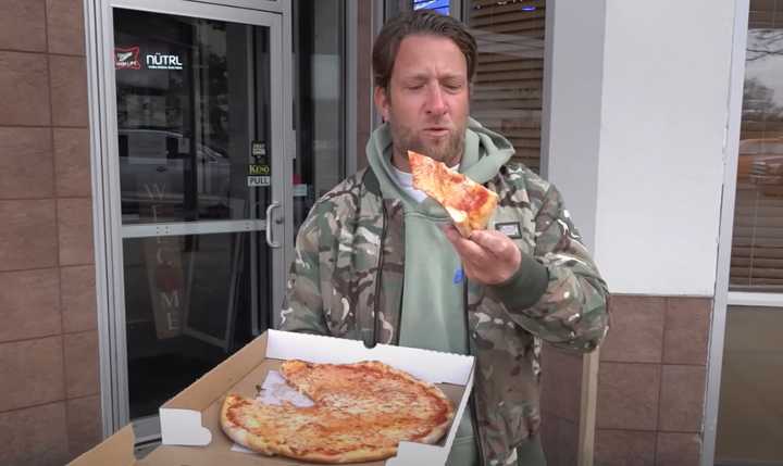 Dave Portnoy reviews The Brown Jug for his "One Bite Pizza Review."