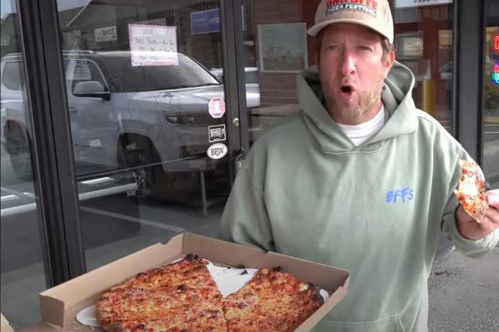 'This Is Spectacular': Pizza Aficiando Portnoy Raves About Chelmsford Pizzeria