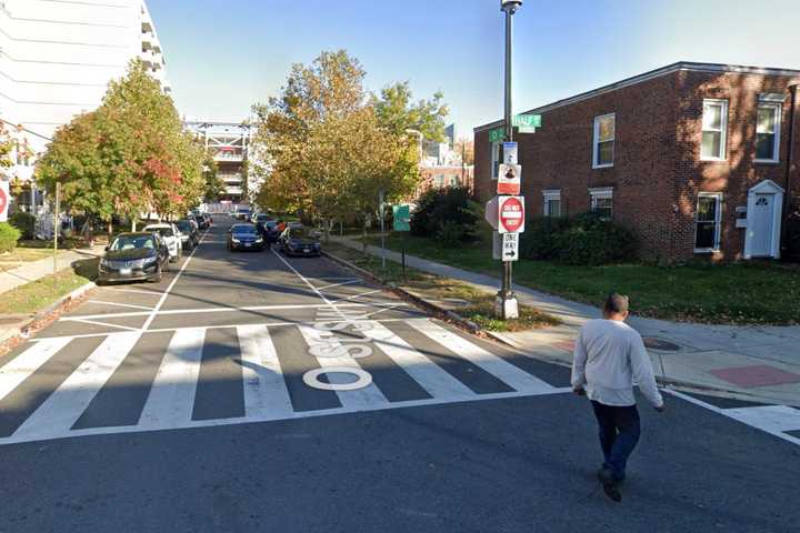 Multiple People Shot Near Nationals Park In Southwest DC: Police (DEVELOPING)