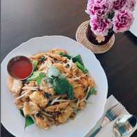 <p>Lopburi noodles with chicken.&nbsp;</p>