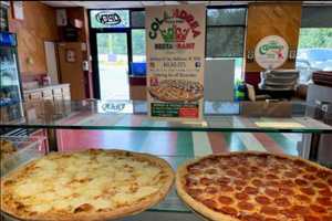 Orange County Pizza Joint The 'Go To' Spot For Locals