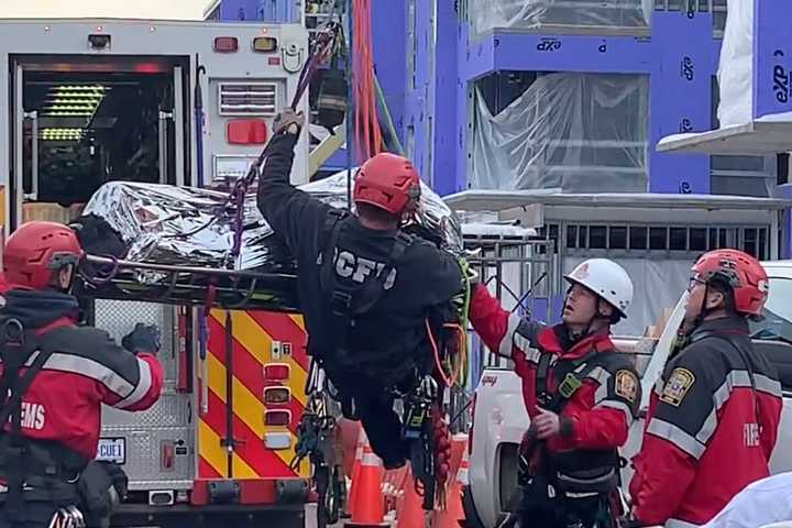 First Responders Rescue Worker Injured On Roof Of Northwest DC Building (VIDEO)