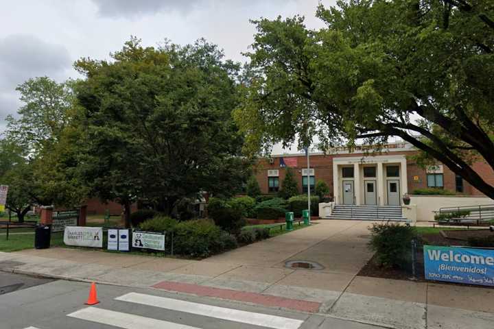 Virginia Elementary School Evacuated Due To Threat Targeting Building (DEVELOPING)