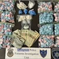 <p>The drugs and cash Springfield police seized in the bust.&nbsp;</p>