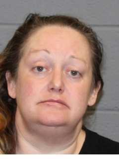 CT Woman Accused Of Robbing Pair Of Banks 2 Days In A Row