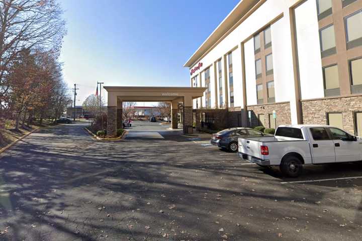 Elderly Man Accused Of Sexually Assaulting Young Girl In Virginia Hotel Elevator: Police