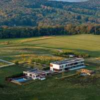 <p>The estate and views.&nbsp;</p>