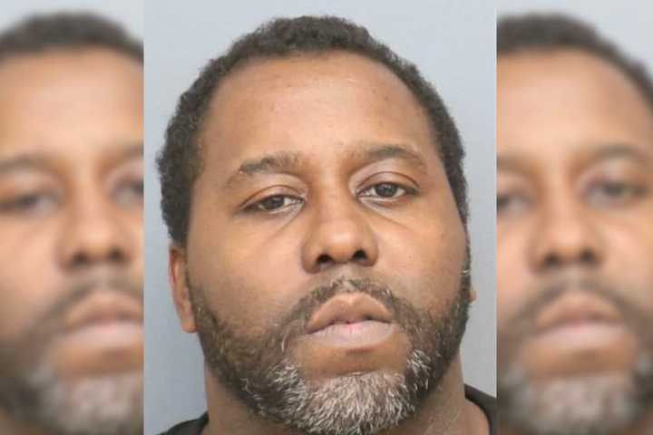 Man Charged With Stalking Teens, Sex Offense In Maryland, Sheriff Says