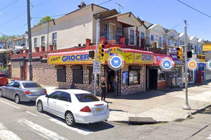 12-Year-Old Girl Shot Outside Philadelphia Corner Store: Report