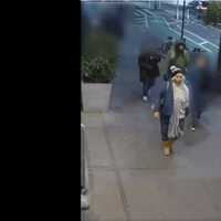 NYPD Offering Reward For Info After 3 Women Mug PATH Commuter From NJ