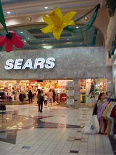 Sears Speeding Up Efforts To Close More Than 50 Stores