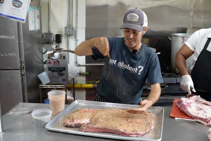 Hackensack Kosher Pitmaster Spotlighted On New Show