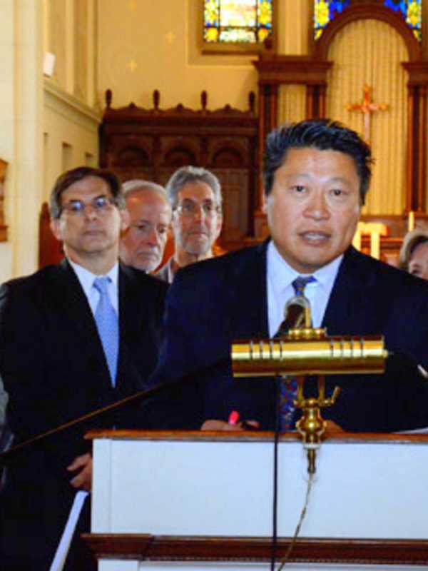Letter: Fairfield's Hwang, Gambling Expert Blame Dems For GE Move