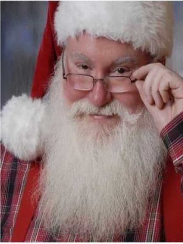 Santa Now Has His Own Hotline, Thanks To Emerson Firefighters