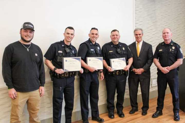 Man Sinking In Mud Saved Just In Time By 'Dream Team' Of Shrewsbury Officers