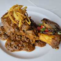 <p>Sikandari Lamb Shank</p>