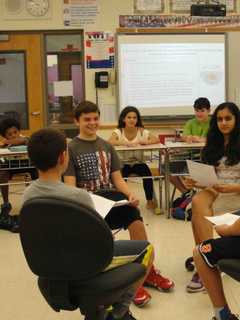 Irvington Students Learn About Native American Culture