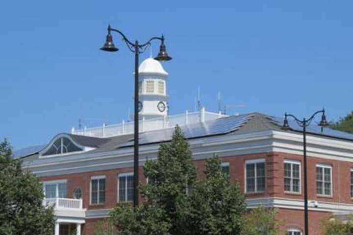 Solarize Westchester Holding Tarrytown Workshop