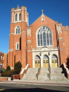 Bergenfield Church Runs Spiritual Renewal Weekends For Men, Women