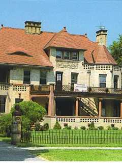 Need Assistance, Stratford? Sterling House Has A Program For You