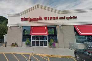 Actors Bryan Cranston, Aaron Paul Will Visit Stew Leonard's In Norwalk