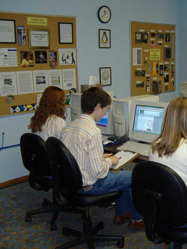 Genealogy Tech Classes Coming To Ridgewood Library