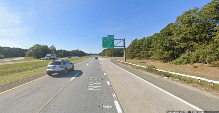 Sunrise Highway near Station Road in North Bellport