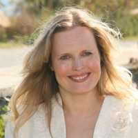 <p>Author Susan LeRoy has created a new heroine for today&#x27;s tweens with her new book.</p>