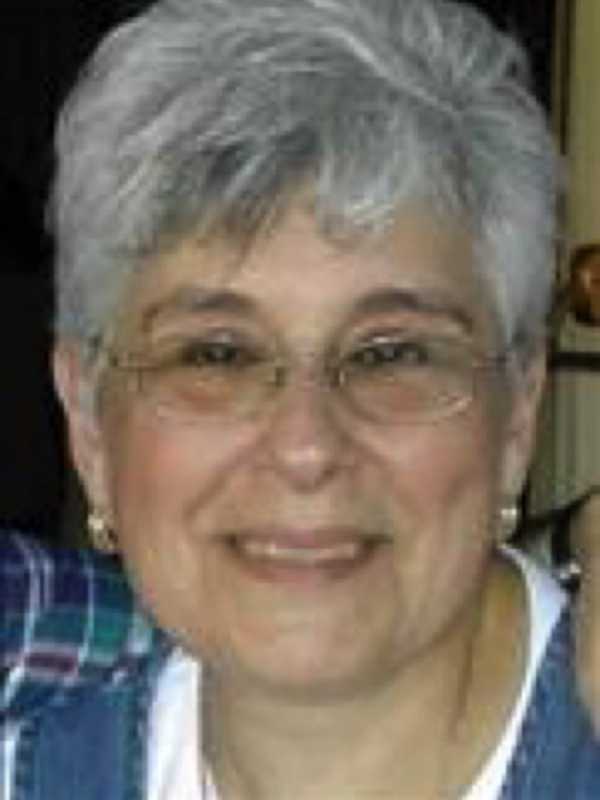 Susan Peltz Hochhauser, 75, Of Poughkeepsie