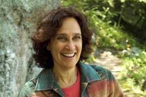 Ossining Author Explores The Life Of Beacon's Pete Seeger
