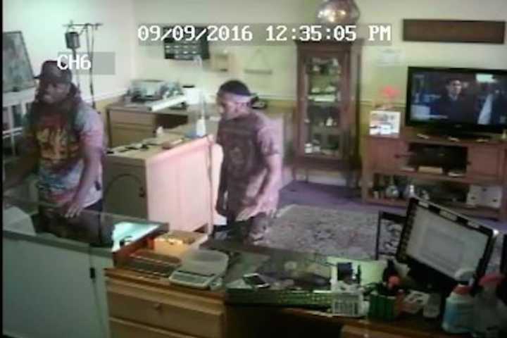 Norwalk Police Seek Suspects In Armed Robbery Of Pawn Shop