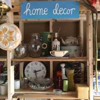 <p>The home decor section of the TIOLI Shed.</p>