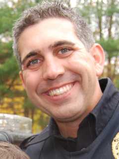 Darien Police Sergeant Saves Restaurant Patron From Choking