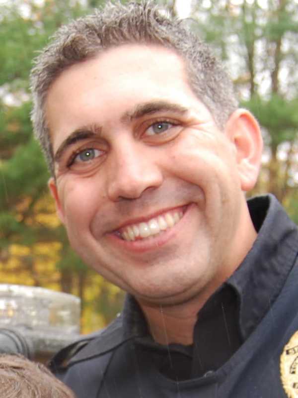 Darien Police Sergeant Saves Restaurant Patron From Choking