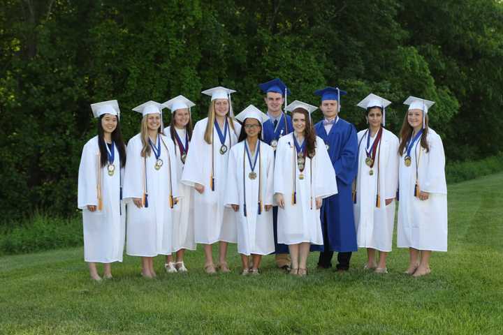 Immaculate High School Bids Farewell To The Class Of 2017