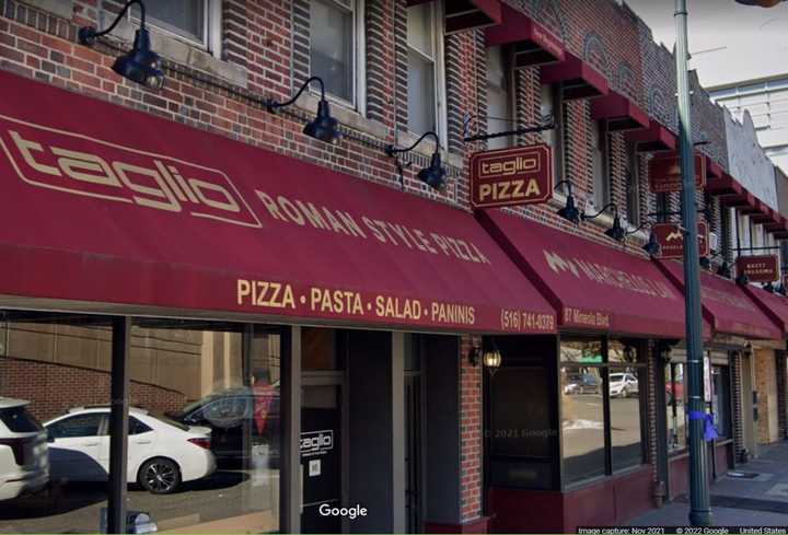 Taglio Pizza&nbsp;at 85 Mineola Boulevard in Mineola