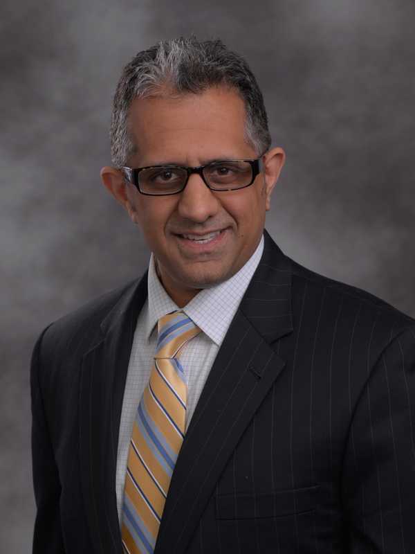 Neurosurgeon Dr. Adesh Tandon Joins White Plains Hospital