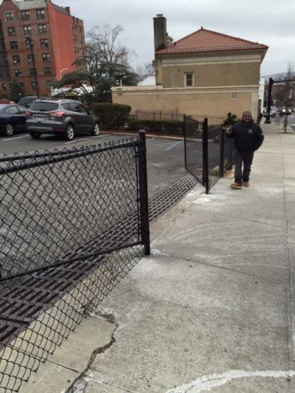 Citibank Closes Parking Lot In Tarrytown